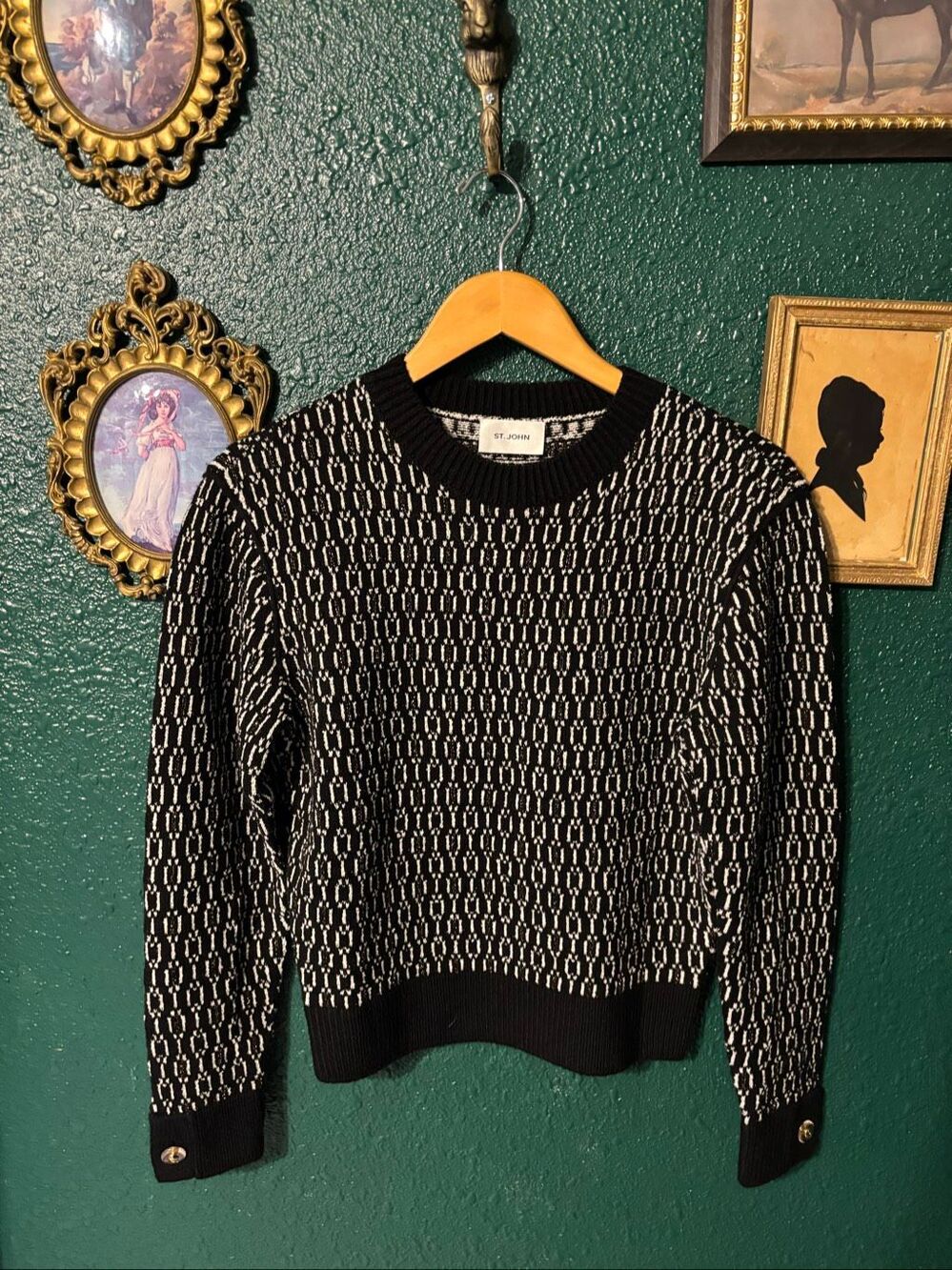 St.John Wool Blend Black,Gold,And White Sweater Sz Small